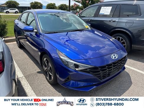 Certified 2023 Hyundai Elantra SEL w/ Convenience Package FWD image 2