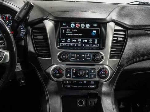 Used 2018 GMC Yukon SLE image 13