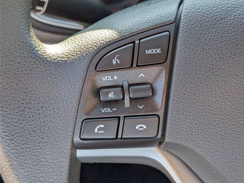 Used 2020 Hyundai Tucson Value AWD/4WD image 21