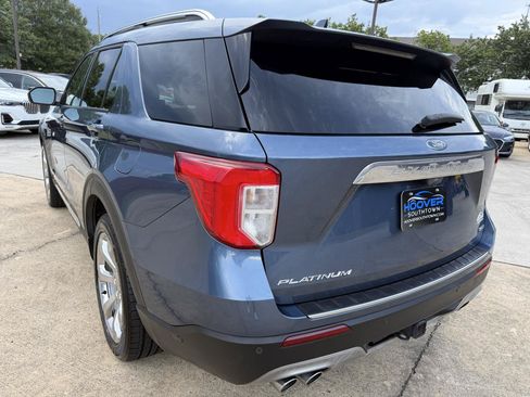 Used 2020 Ford Explorer Platinum w/ Premium Technology Package AWD/4WD image 3