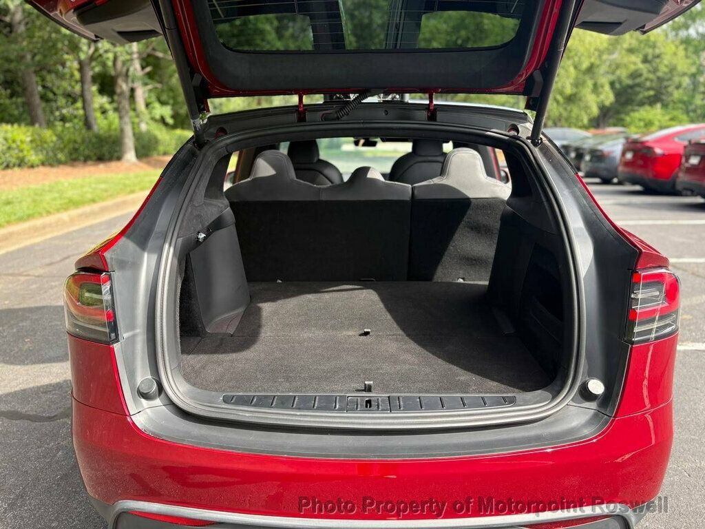 Used 2024 Tesla Model X AWD/4WD image 7