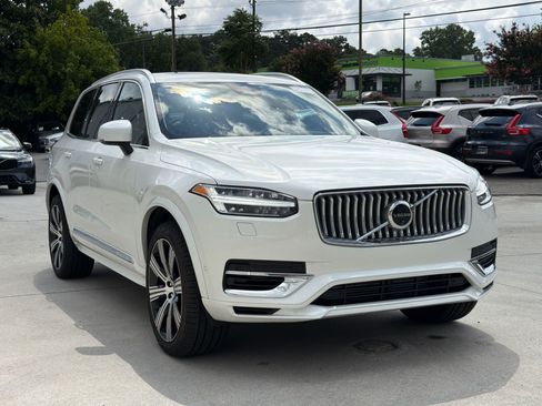 Used 2024 Volvo XC90 T8 Plus w/ Protection Package Premier AWD/4WD image 7
