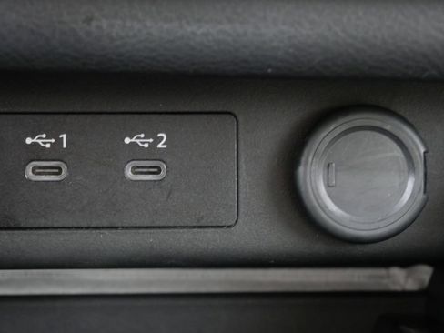 Used 2025 Nissan Rogue SV image 22