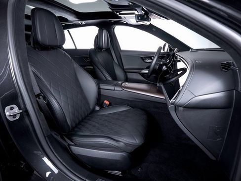 Used 2024 Mercedes-Benz E 450 4MATIC All-Terrain Wagon image 46