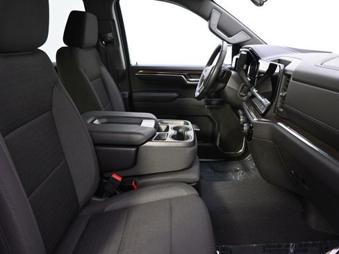 Used 2023 Chevrolet Silverado 1500 RST AWD/4WD image 16