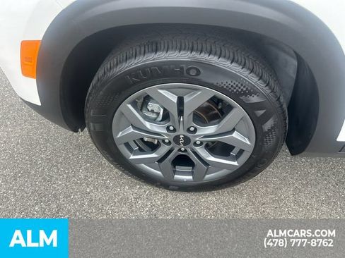 Used 2026 Kia Seltos LX FWD image 12