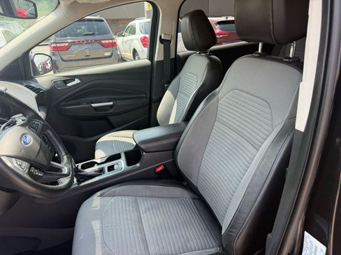 Used 2017 Ford Escape Titanium AWD/4WD image 17
