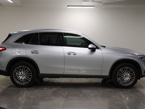 Certified 2026 Mercedes-Benz GLC 300 image 10