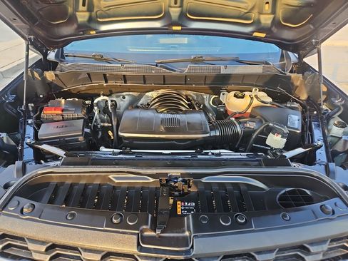 Used 2019 Chevrolet Silverado 1500 Custom Trail Boss w/ Custom Convenience Package image 11