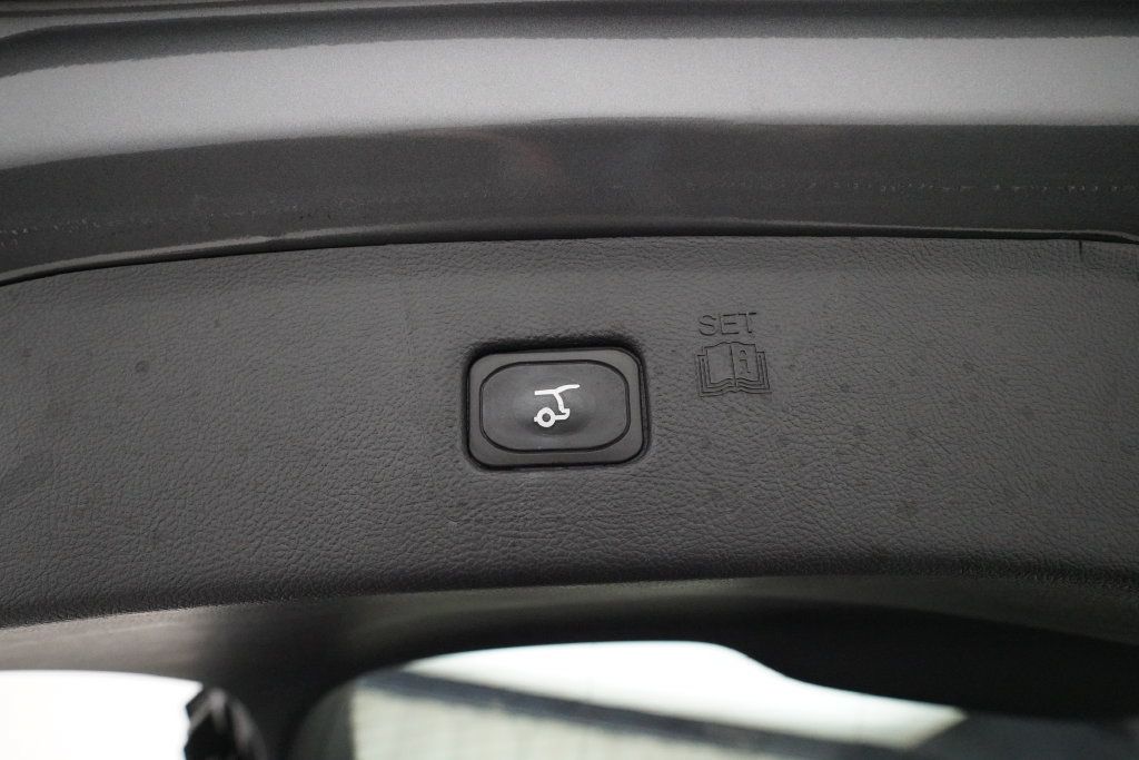 Used 2024 Ford Edge SEL w/ Convenience Package AWD/4WD image 15