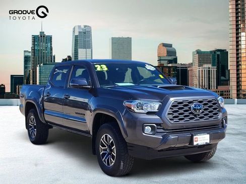 Used 2023 Toyota Tacoma TRD Sport w/ Advanced Technology Package image 8