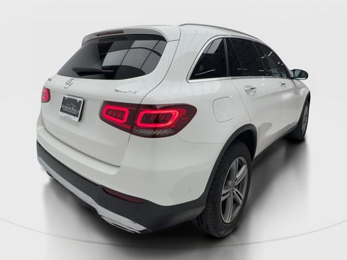 Used 2022 Mercedes-Benz GLC 300 4MATIC w/ Premium Package Lite image 7