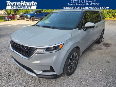 Used 2022 Kia Carnival EX