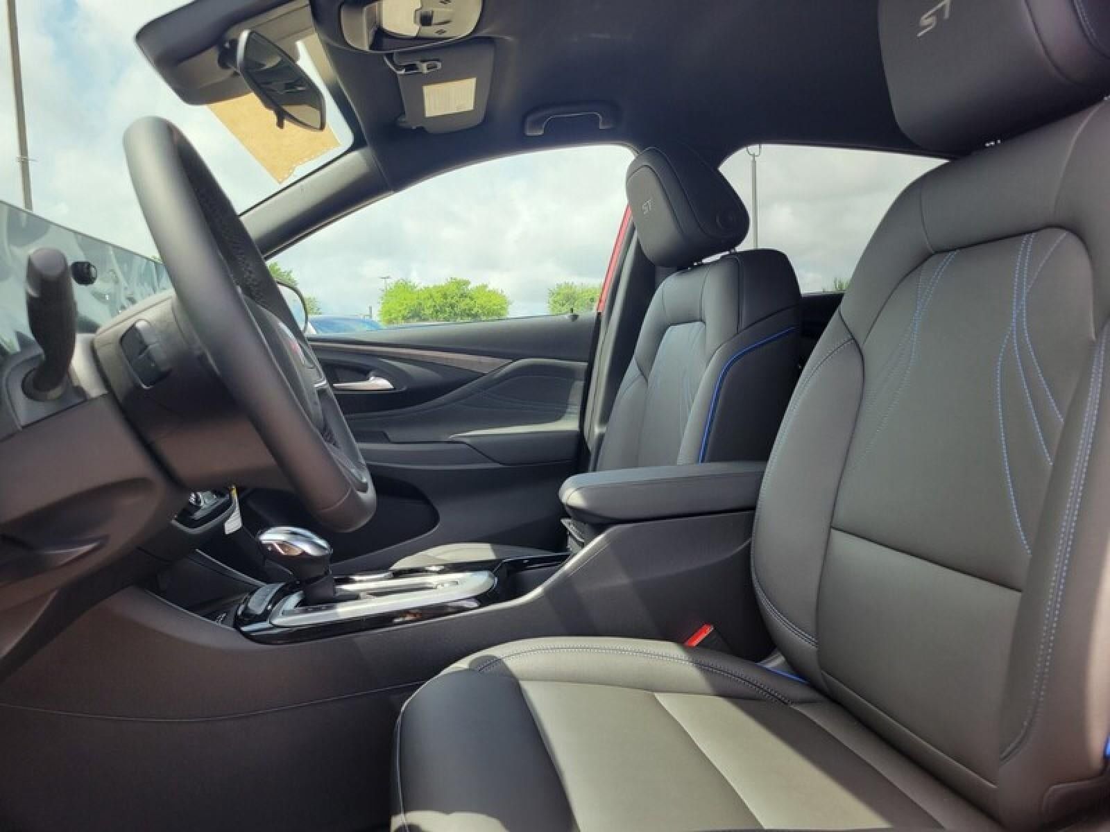 New 2026 Buick Envista Sport Touring w/ Convenience I Package FWD image 12