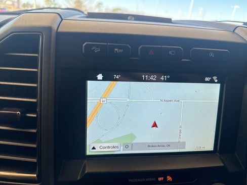 Used 2018 Ford F150 Raptor w/ Equipment Group 802A Luxury image 19