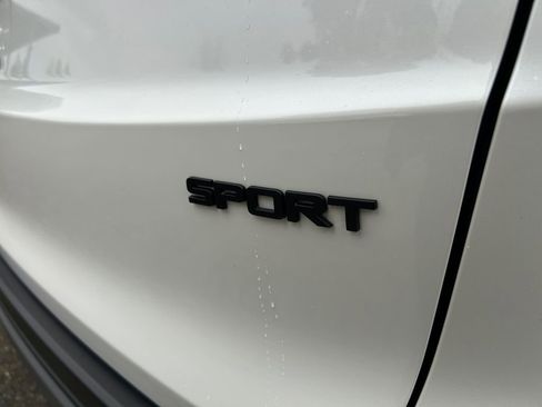 Used 2025 Honda CR-V Sport-L image 32