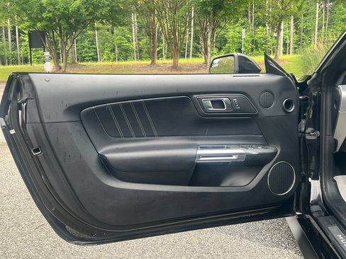 Used 2020 Ford Mustang Premium RWD image 16