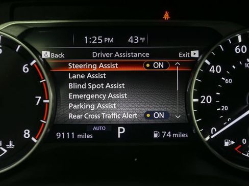 Used 2023 Nissan Rogue SV w/ SV Premium B Package image 31