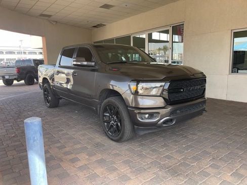 Used 2020 RAM 1500 Big Horn AWD/4WD image 3