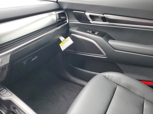 New 2025 Kia Telluride S image 20