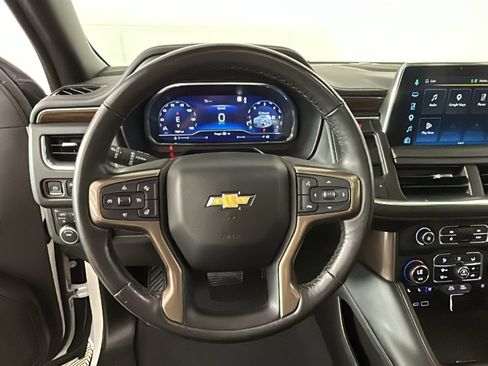 Used 2023 Chevrolet Tahoe High Country AWD/4WD image 17
