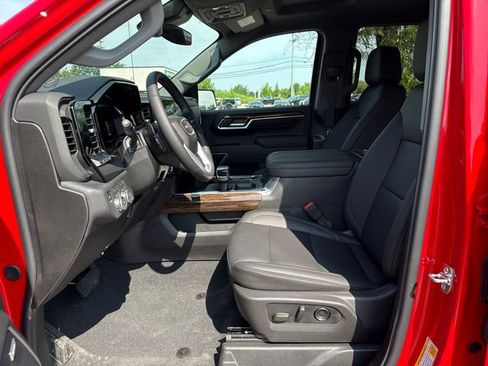 New 2026 GMC Sierra 1500 Elevation w/ Elevation Premium Package AWD/4WD image 13