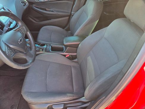 Used 2018 Chevrolet Cruze LT FWD image 6