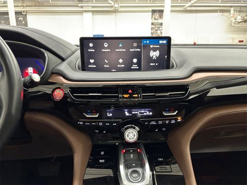 Certified 2023 Acura MDX Technology image 24