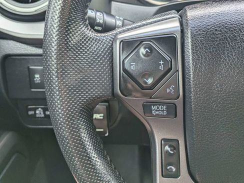 Used 2021 Toyota Tacoma TRD Off-Road w/ Technology Package AWD/4WD image 23