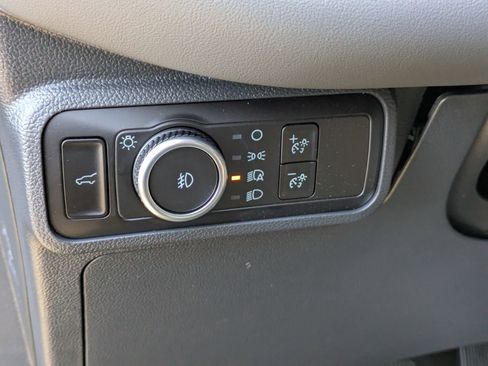 New 2026 Ford Explorer Active w/ Active Comfort Package image 13