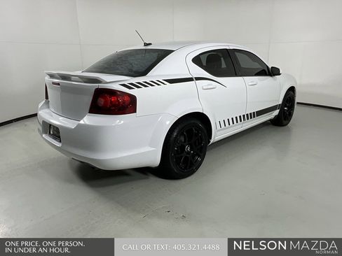 Used 2013 Dodge Avenger SXT w/ Sun/Sound Group image 8