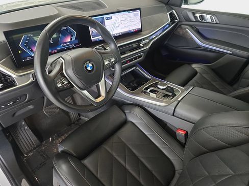 Used 2024 BMW X5 xDrive40i AWD/4WD image 19