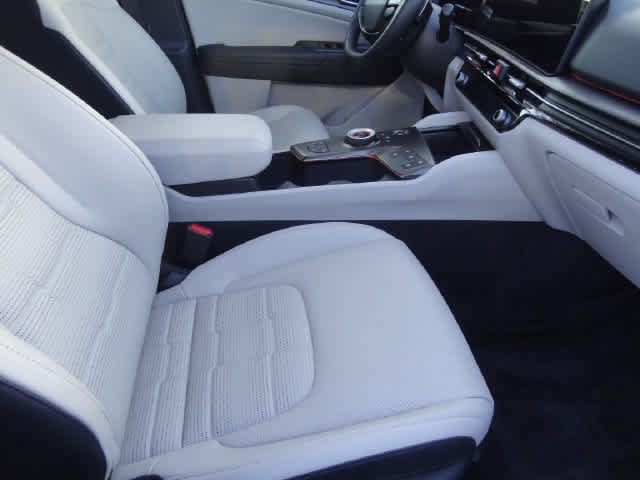 Used 2026 Kia Sportage SX Prestige AWD/4WD image 23