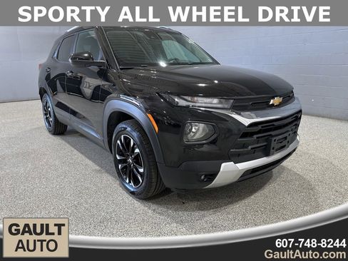 Used 2022 Chevrolet TrailBlazer LT image 1