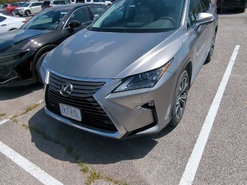 Used 2018 Lexus RX 350 AWD w/ Premium Package image 2