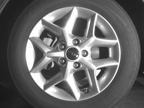 Used 2025 Kia Soul LX w/ LX Technology Package FWD image 12