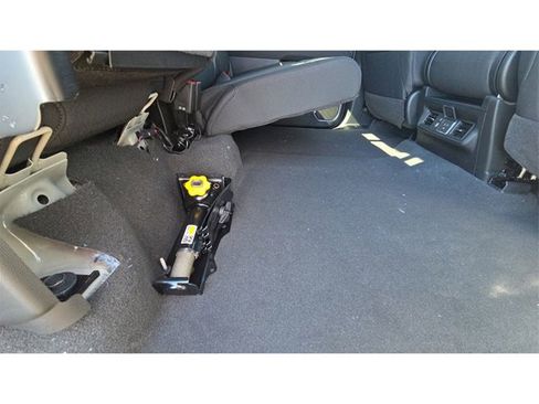 New 2026 GMC Sierra 1500 SLE w/ X31 Off-Road Package image 18