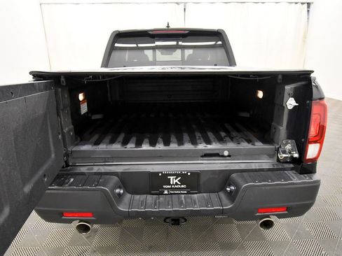 Certified 2023 Honda Ridgeline RTL image 7