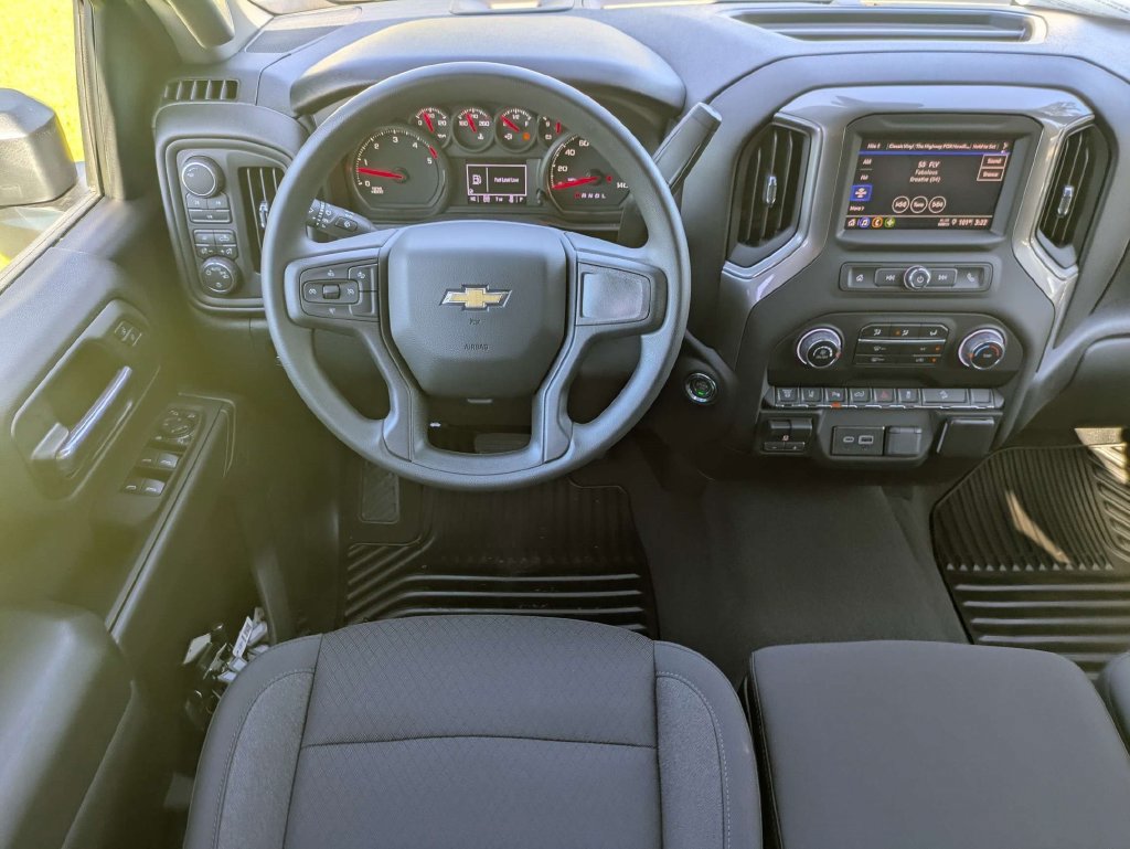 New 2026 Chevrolet Silverado 2500 Custom w/ Custom Value Package AWD/4WD image 18