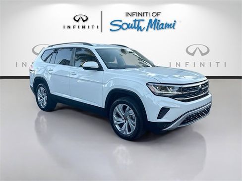 Used 2023 Volkswagen Atlas SE image 1