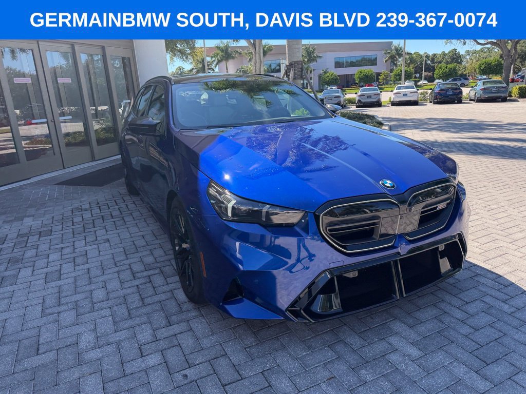 Used 2026 BMW M5 Touring w/ M Driver's Package AWD/4WD image 6