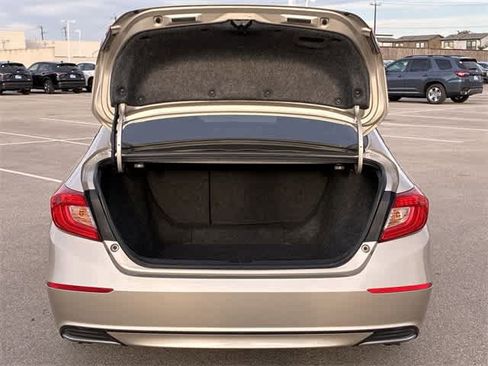 Used 2020 Honda Accord EX-L image 37