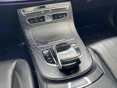 Used 2019 Mercedes-Benz E 300 4MATIC w/ Premium 1 Package image 22