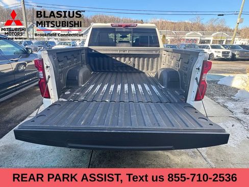 Used 2023 Chevrolet Silverado 1500 High Country w/ High Country Premium Package image 19