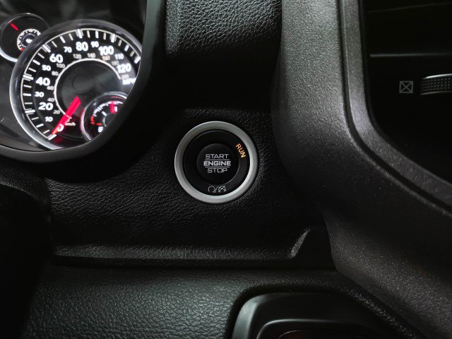 Used 2022 RAM 2500 Tradesman AWD/4WD image 25