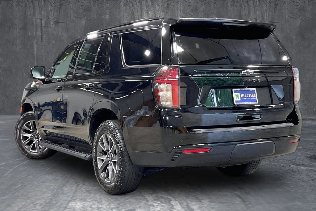 Used 2024 Chevrolet Tahoe Z71 w/ Luxury Package AWD/4WD image 4