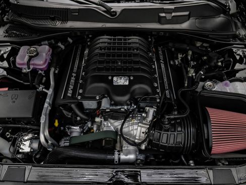 Used 2023 Dodge Challenger SRT Hellcat Redeye image 3