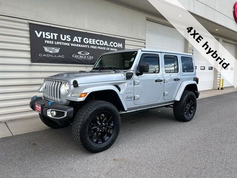 Used 2022 Jeep Wrangler Unlimited Sahara w/ Cold Weather Group image 1