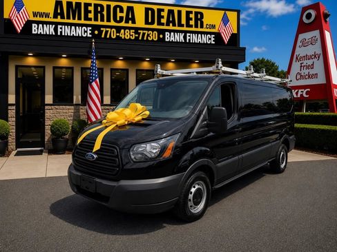 Used 2014 Ford E-350 and Econoline 350 Super Duty w/ Insulation Package RWD image 14
