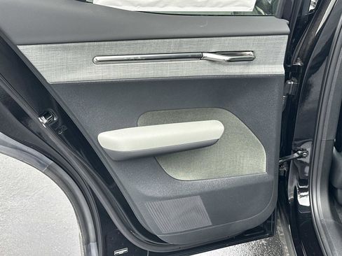 New 2026 Volvo EX30 Plus image 15